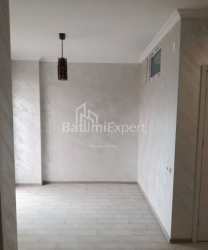 Квартира 48 м² - Петра Мелiкiшвiлi, Батумі, Грузія