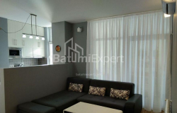 Квартира 3-комн 80 м² - Oлександра Пушкiна, Батумі