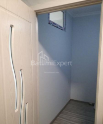Квартира 3-комн 48 м² - Петра Мелiкiшвiлi, Батумі