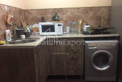 Квартира 3-комн 70 м² - Царя Парнаваза, Батумі