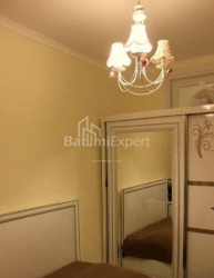 Квартира 3-комн 50 м² - Вахтанга Горгасалі, Батумі