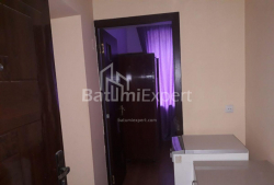 Квартира 2-комн 36 м² - Шерифа Хімшіашвілі, Батумі