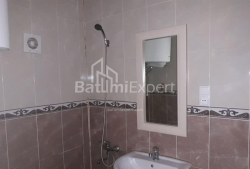 Квартира 2-комн 36 м² - Шерифа Хімшіашвілі, Батумі