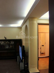 Квартира 5-комн 140 м² - Царя Парнаваза, Батумі