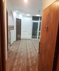 Квартира 3-комн 48 м² - Петра Багратіоні, Батумі