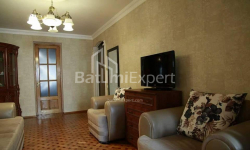 Квартира 3-комн 90 м² - Царя Парнаваза, Батумі