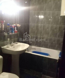 Квартира 3-комн 60 м² - Генерала Аслана Абашидзе, Батумі