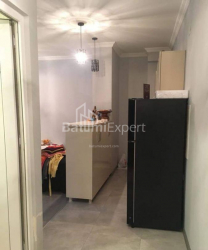 Квартира 3-комн 52 м² - Шалва Інасаридзе, Батумі