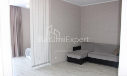 Квартира 3-комн 65 м² - Шалва Інасаридзе, Батумі