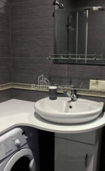 Квартира 3-комн 60 м² - Михайла Лермонтова, Батумі