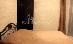 Квартира 3-комн 60 м² - Михайла Лермонтова, Батумі