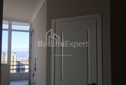 Квартира 3-комн 102 м² - Іване Джавахишвілі, Батумі