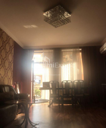 Квартира 100 м² - Петра Мелiкiшвiлi, Батумі, Грузія