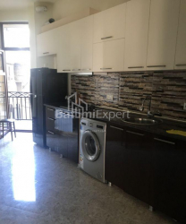 Квартира 100 м² - Петра Мелiкiшвiлi, Батумі, Грузія