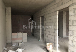 Квартира 4-комн 107 м² - Юсуфа Кобаладзе, Батумі
