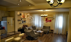 Квартира 3-комн 80 м² - Руставелі, Батумі
