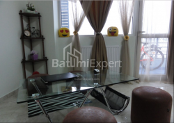 Квартира 50 м² - Ніко Піросмані, Батумі, Грузія