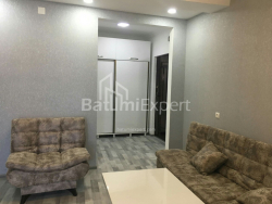 Квартира 2-комн 48 м² - Юсуфа Кобаладзе, Батумі