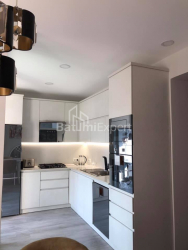 Квартира 4-комн 130 м² - Важа-Пшавела, Батумі