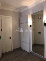 Квартира 4-комн 130 м² - Важа-Пшавела, Батумі