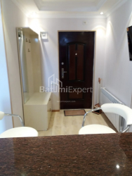 Квартира 3-комн 50 м² - Юсуфа Кобаладзе, Батумі