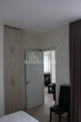Квартира 55 м² - Зураба Горгiладзе, Батумі, Грузія