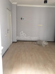 Квартира 2-комн 39 м² - Царя Парнаваза, Батумі