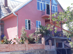 Приватний будинок 1830 м² - Агмашенебелі, Чакві, Грузія