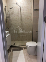Квартира 3-комн 61 м² - Іллі Чавчавадзе, Батумі