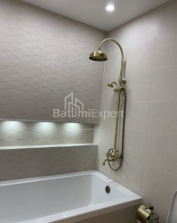 Квартира 82 м² - Еквтіме Такаішвілі, Батумі, Грузія