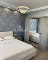 Квартира 82 м² - Еквтіме Такаішвілі, Батумі, Грузія
