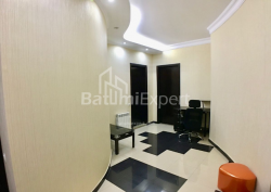 Квартира 160 м² - Зураба Горгiладзе, Батумі, Грузія