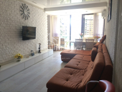 Квартира 4-комн 110 м² - Генерала Аслана Абашидзе, Батумі