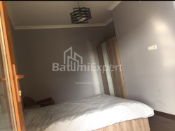 Квартира 2-комн 43 м² - Вахтанга Горгасалі, Батумі