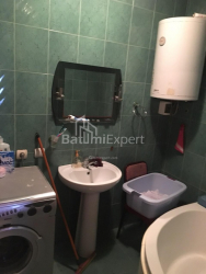Квартира 3-комн 74 м² - Ахалгазрдоба, Махинджаурі