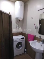 Квартира 2-комн 40 м² - Шерифа Хімшіашвілі, Батумі