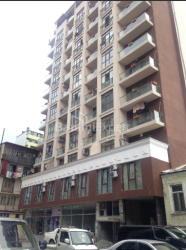 Торгівельна площа 200 м² - Царя Парнаваза, Батумі