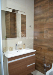 Квартира 2-комн 55 м² - Вахтанга Горгасали, Батумі
