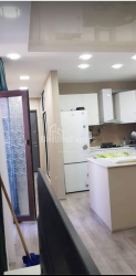 Квартира 3-комн 65 м² - Давида Агмашенеблі, Батумі