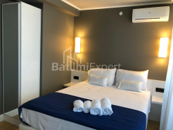 Квартира 2-комн 44 м² - Шерифа Хімшіашвілі, Батумі