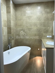 Квартира 110 м² - Нiколоза Бараташвiлi, Батумі, Грузія