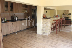 Приватний будинок 12-комн 500 м² - Мачаваріані, Батумі