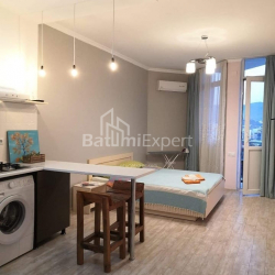 Квартира 29 м² - Зураба Горгiладзе, Батумі, Грузія