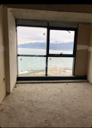 Квартира 2-комн 64 м² - Руставелі, Батумі