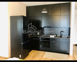 Квартира 3-комн 85 м² - Петра Багратіоні, Батумі