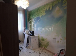 Квартира 3-комн 80 м² - Абхазька, Батумі