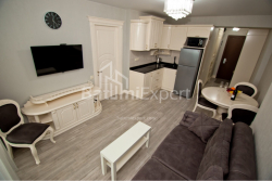 Квартира 2-комн 50 м² - Шерифа Хімшіашвілі, Батумі