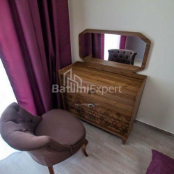 Квартира 2-комн 53 м² - Ангiса, Батумі