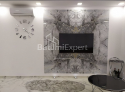 Квартира 3-комн 75 м² - Ніко Піросмані, Батумі