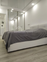 Квартира 3-комн 75 м² - Ніко Піросмані, Батумі